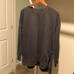 Oversized Old Navy Sweatshirt - size M